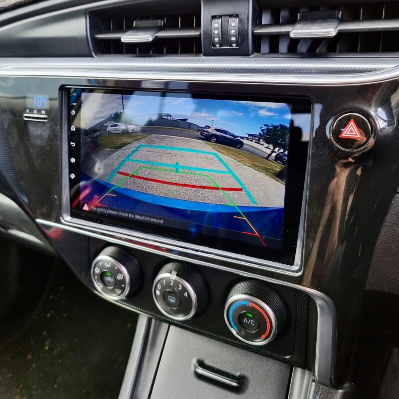 Toyota Auris/Corolla Hatchback 2013-2018 Wireless Apple CarPlay Upgrade Kit