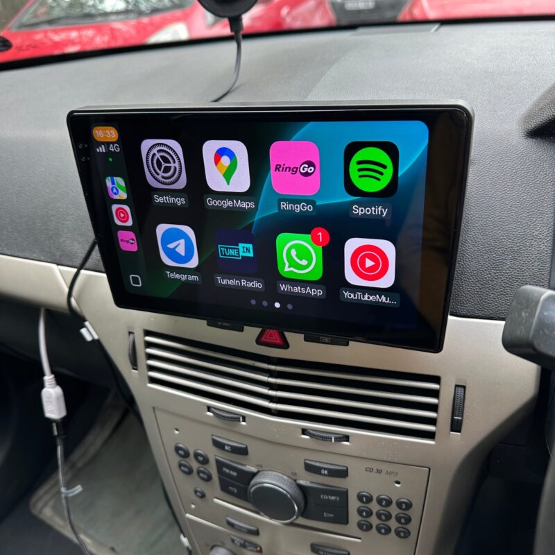 Vauxhall Astra 2004-2010 Wireless Apple CarPlay Upgrade Kit