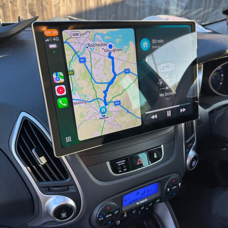 13.3 Inch Car Tablet - Wireless Apple CarPlay/Android Auto