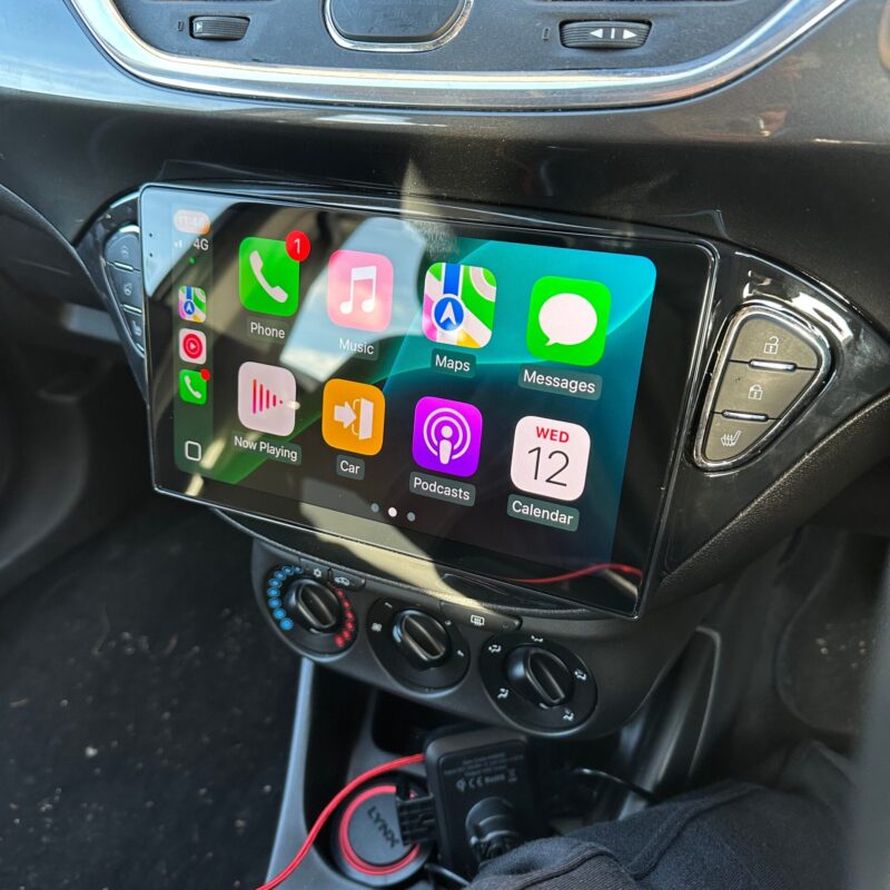 Vauxhall Corsa 2013-2019 Wireless Apple CarPlay Upgrade Kit