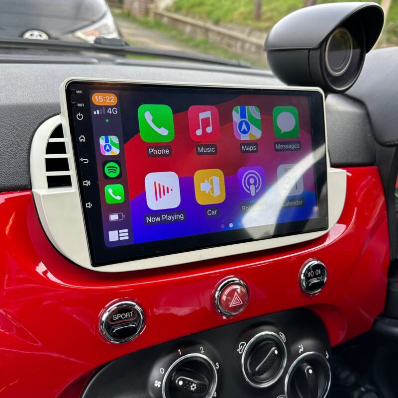 https://carscreencity.com/products/fiat-500-2005-2015-premium-head-unit-upgrade-kit-radio-infotainment-system-with-wired-wireless-apple-carplay-and-android-auto-compatibility?_pos=1&_sid=1d6002710&_ss=r